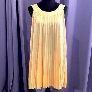 Lemon yellow summer pleated swing dress from I.N. Size Large